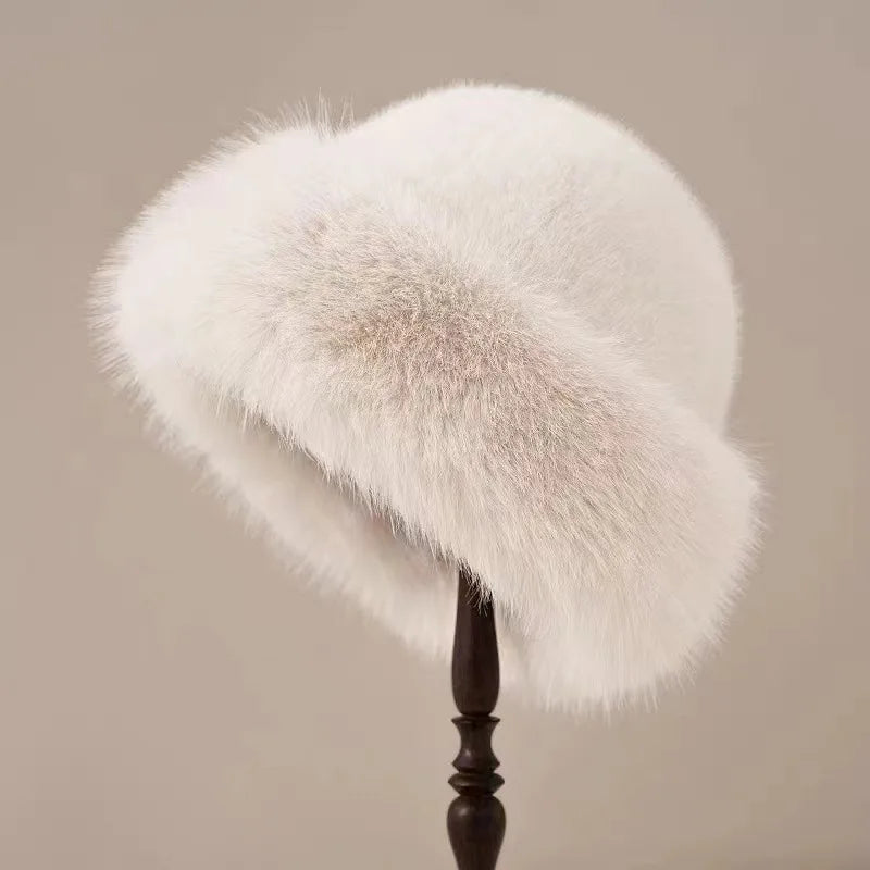 NIKKI Cozy Winter Hat